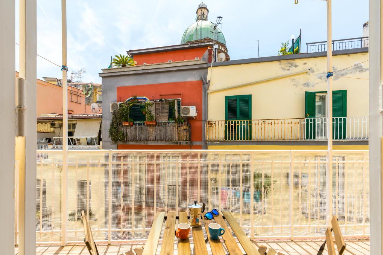 Chiaia Relax On Pedastrian Area Naples Exterior photo